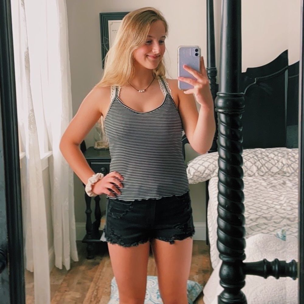 Striped lettuce edge tank top